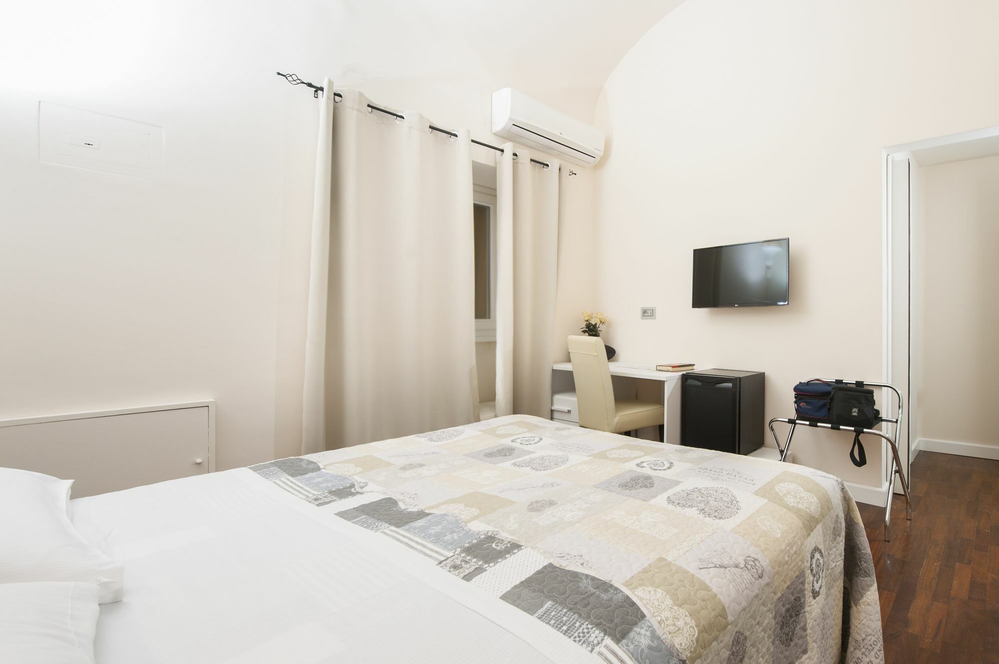 Trinity Guest House Roma Eksteriør bilde